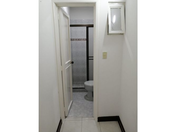 Edificio en venta en San Fernando Viejo, Cali, 660 m² · foto 8 de 10