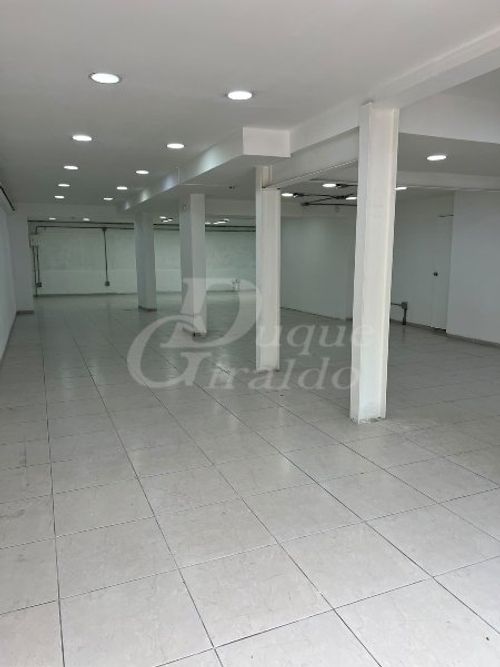Local en arriendo en Patio Bonito, Medellín, 182 m² · foto 5 de 13