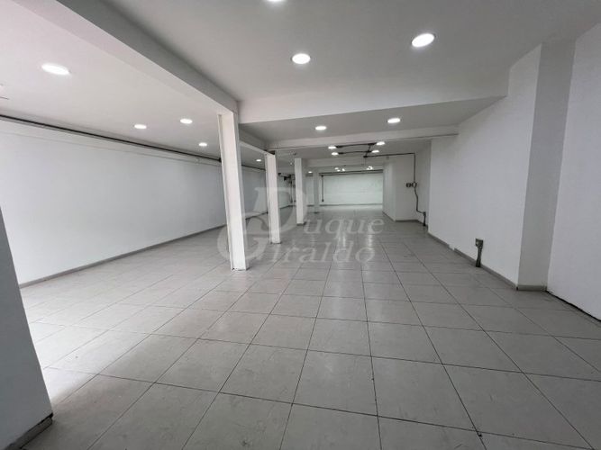 Local en arriendo en Patio Bonito, Medellín, 182 m² · foto 8 de 13