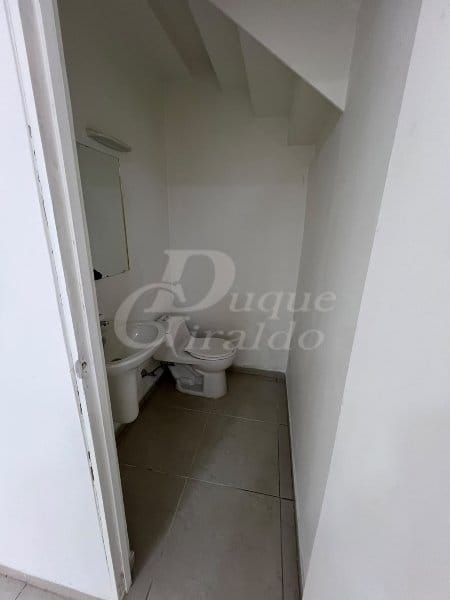 Local en arriendo en Patio Bonito, Medellín, 182 m² · foto 9 de 13
