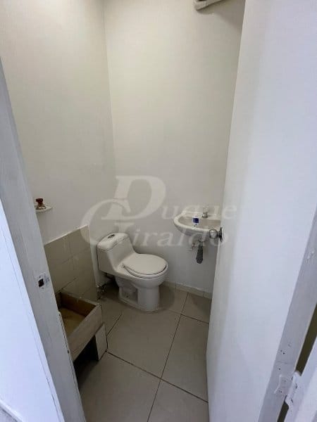 Local en arriendo en Patio Bonito, Medellín, 182 m² · foto 10 de 13