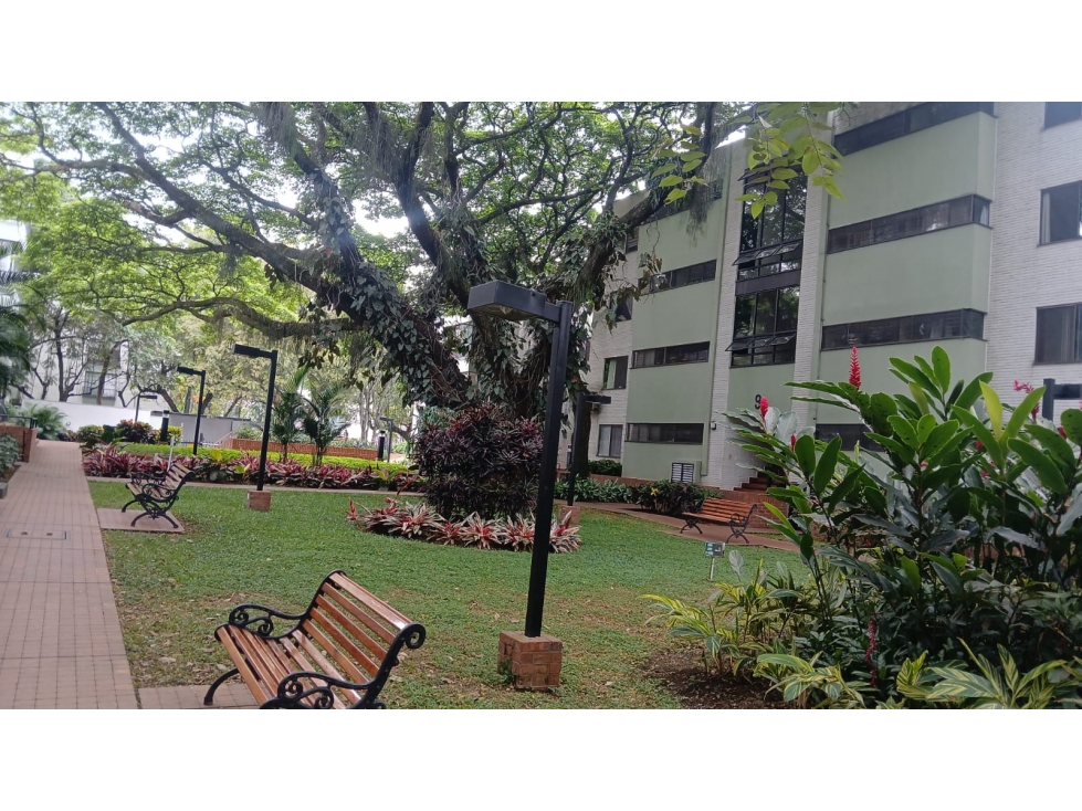 Apartamento en Venta en Multicentro, Cali