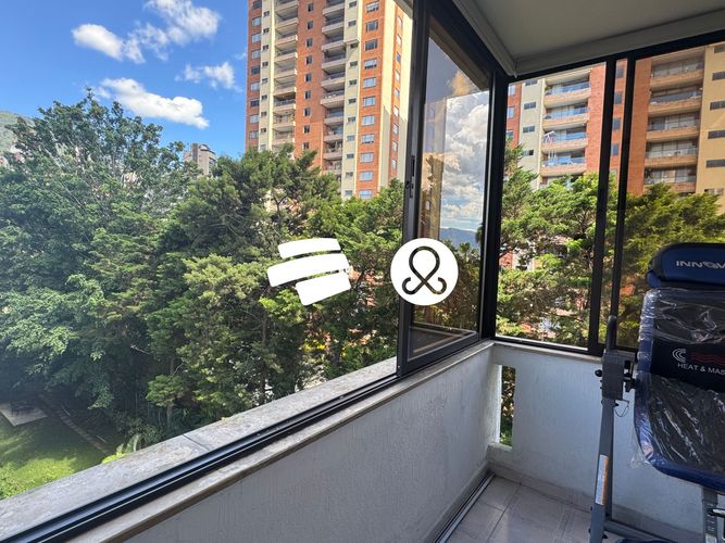 Apartamento de 4 alcobas en venta en Los Balsos, Medellín, 250 m² · foto 6 de 9