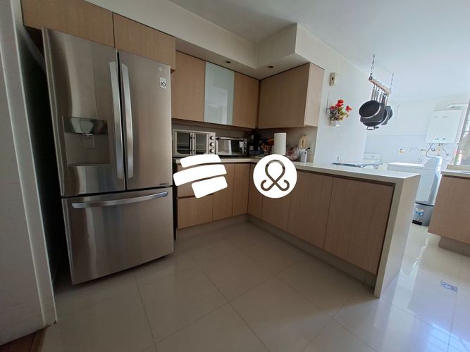 Apartamento de 3 alcobas en venta en La Florida, Medellín, 200 m² · foto 10 de 13