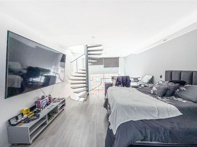 Apartamento de 1 alcoba en venta en Chico Norte, Bogotá, 61 m² · foto 7 de 17