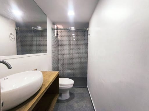 Apartaestudio en arriendo en Milla De Oro, Medellín, 98 m² · foto 14 de 17