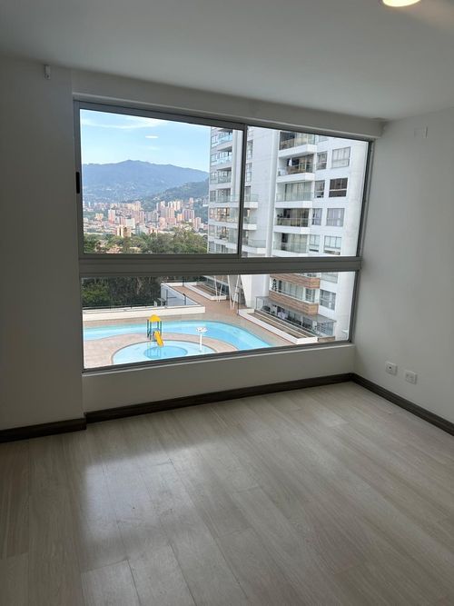 Apartamento en venta en Suramérica, Itagüí · foto 6 de 10