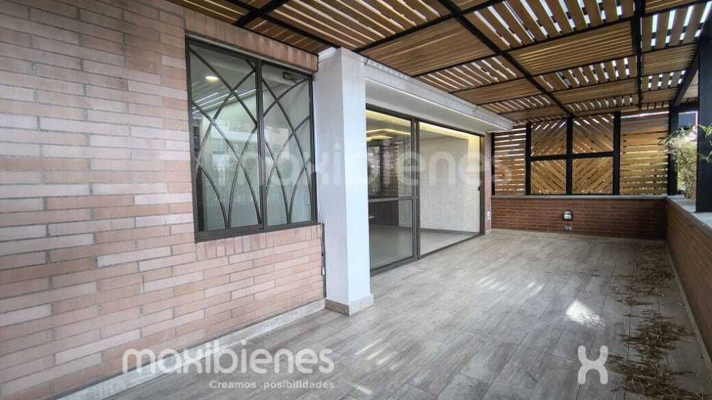 Apartamento en Arriendo en San jose, Sabaneta