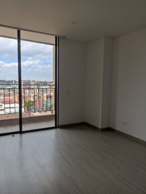 Apartamento en venta en Laura Vicuña, Chía · foto 2 de 14