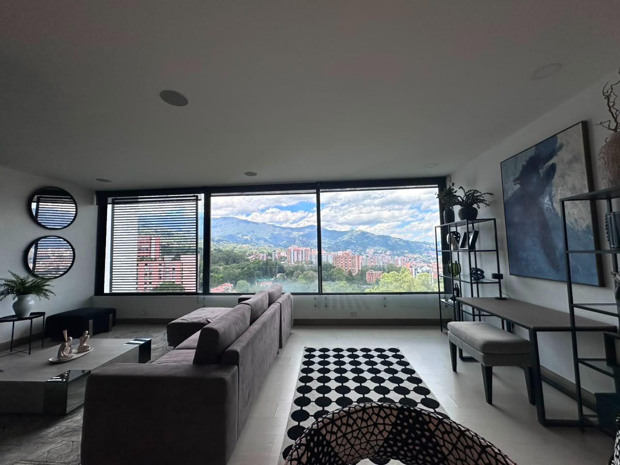 Apartamento en arriendo en San Lucas, Medellín · foto 3 de 14