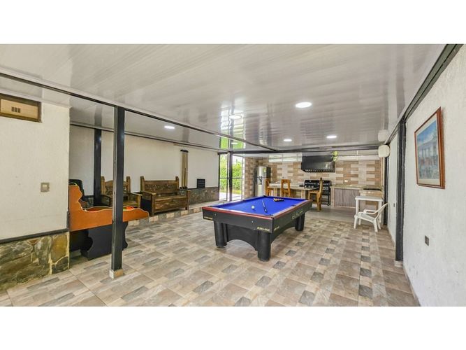 Casa de 4 alcobas en venta en Jardin Bajo, Armenia, 420 m² · foto 13 de 24