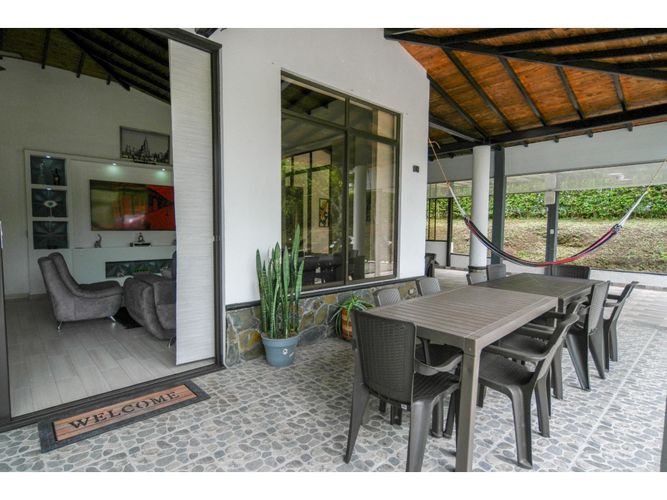 Casa de 4 alcobas en venta en Jardin Bajo, Armenia, 420 m² · foto 15 de 24