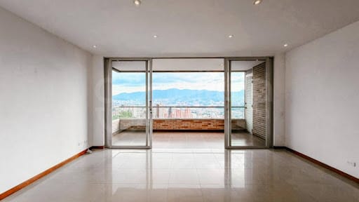 Apartamento de 3 alcobas en arriendo en El Tesoro, Medellín, 127 m² · foto 4 de 24