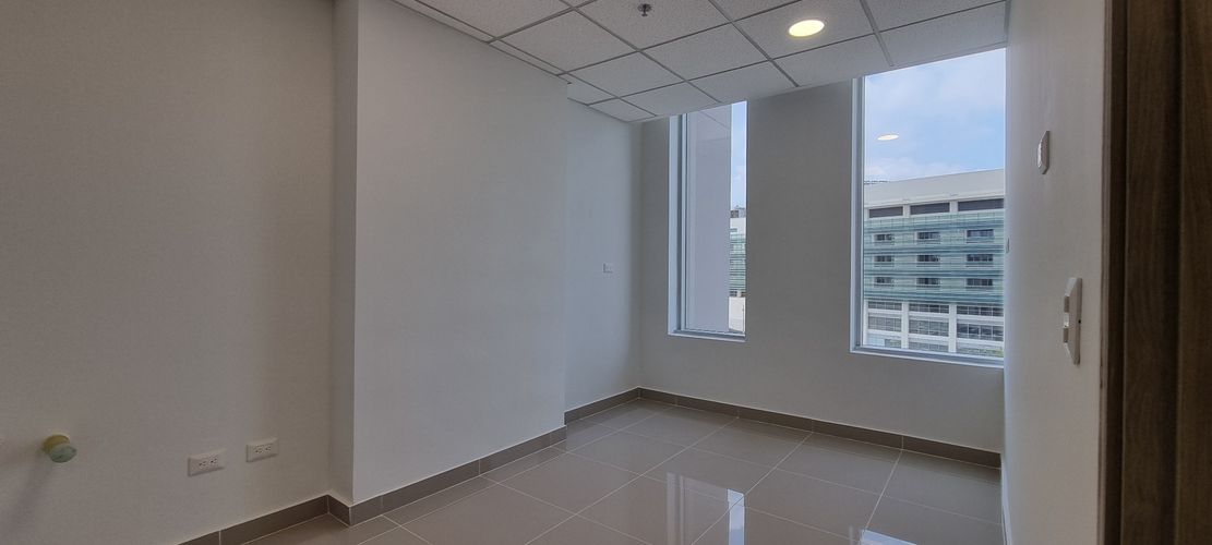 Consultorio en venta en Portal De Genovés, Barranquilla, 38 m² · foto 13 de 24