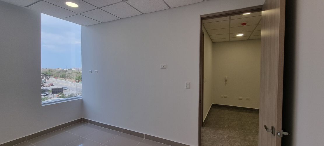 Consultorio en venta en Portal De Genovés, Barranquilla, 38 m² · foto 15 de 24