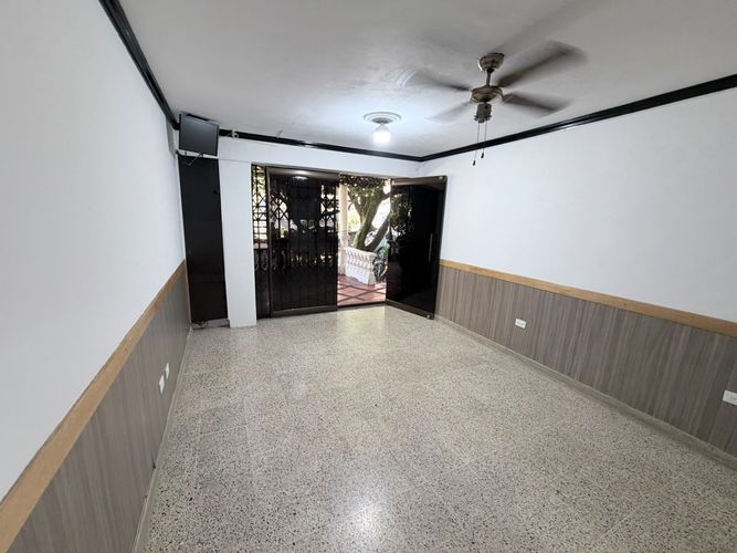 Local en arriendo en Simon Bolivar, Medellín, 50 m² · foto 13 de 13