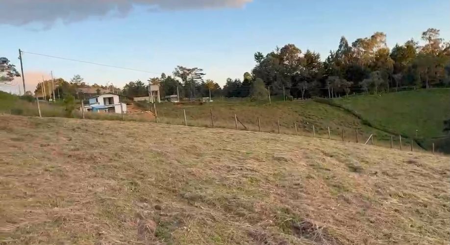 Lote en venta en Pantanillo, Envigado, 2649 m² · foto 6 de 7
