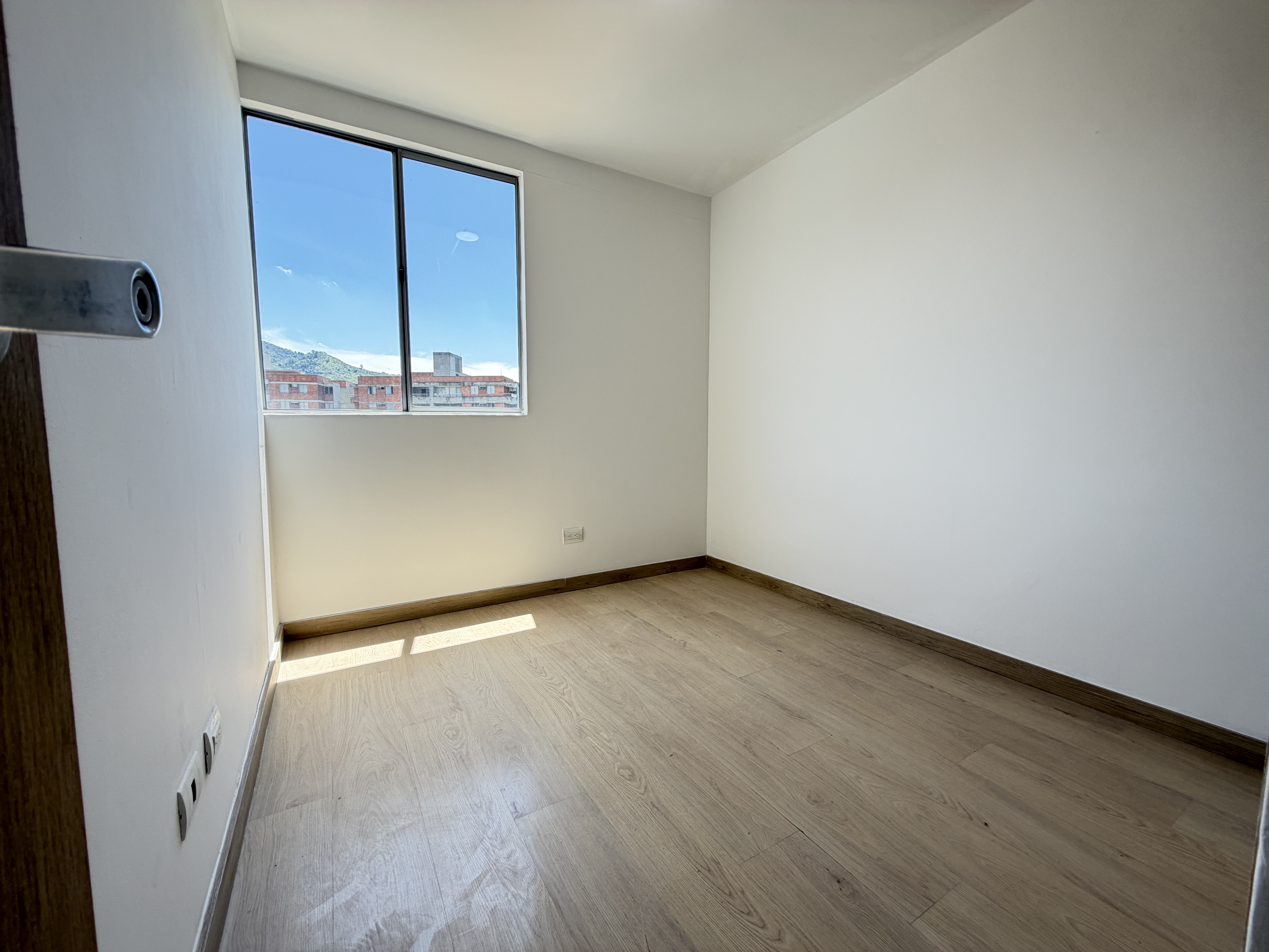 Apartamento en venta en Suramérica, Itagüí · foto 11 de 24