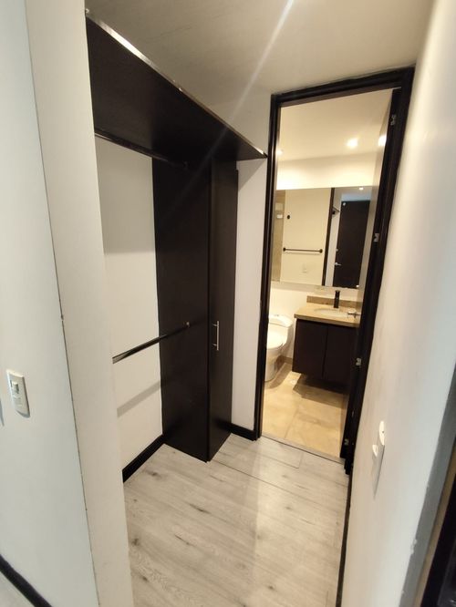 Apartaestudio en venta en Chapinero, Bogotá, 32 m² · foto 16 de 20