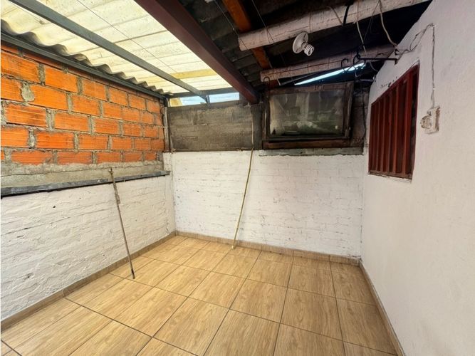 Casa de 17 alcobas en venta en San Fernando, Pereira, 207 m² · foto 4 de 12