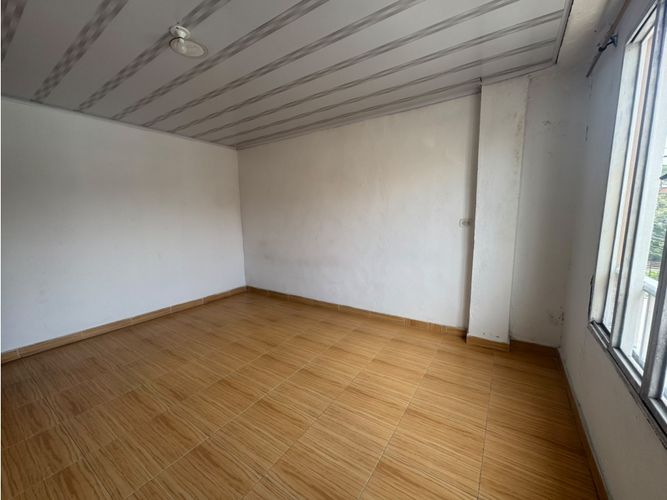 Casa de 17 alcobas en venta en San Fernando, Pereira, 207 m² · foto 7 de 12