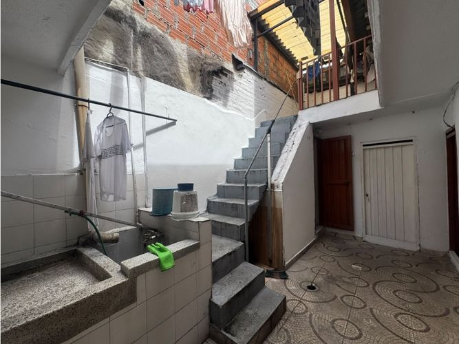 Casa de 17 alcobas en venta en San Fernando, Pereira, 207 m² · foto 11 de 12