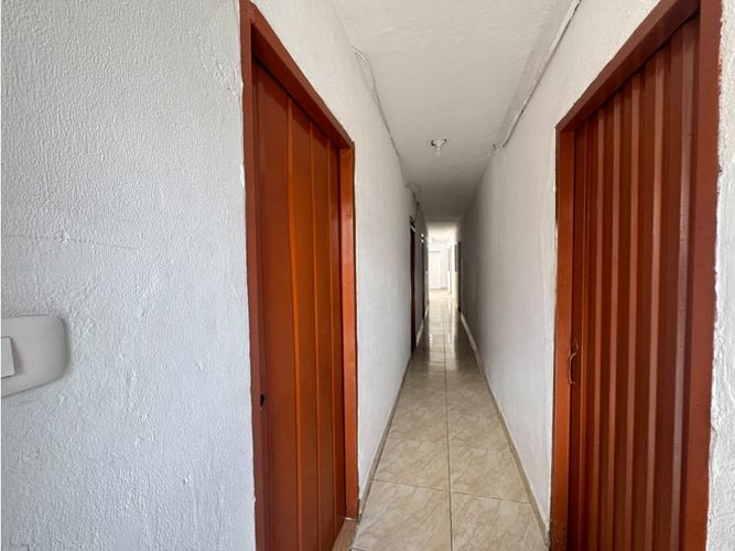 Casa de 17 alcobas en venta en San Fernando, Pereira, 207 m² · foto 12 de 12