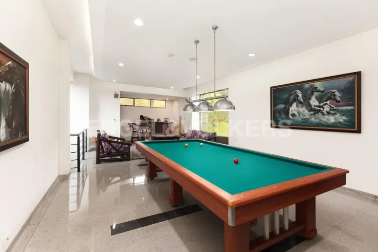 Casa de 4 alcobas en venta en Loma De Las Brujas, Envigado, 856 m² · foto 15 de 19