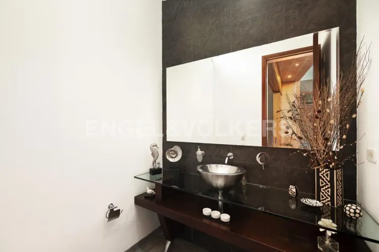 Casa de 4 alcobas en venta en Loma De Las Brujas, Envigado, 856 m² · foto 5 de 19