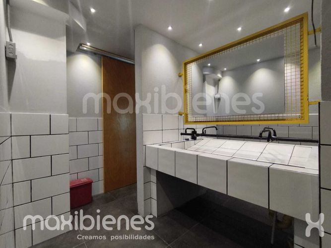 Local en arriendo en Manrique Central, Medellín, 70 m² · foto 6 de 11