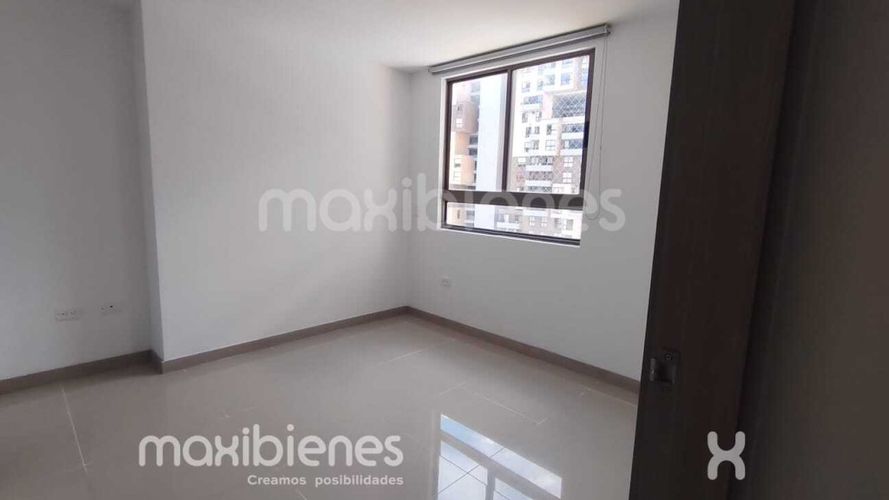 Apartamento de 3 alcobas en venta en Las Lomitas, Sabaneta, 78 m² · foto 7 de 14