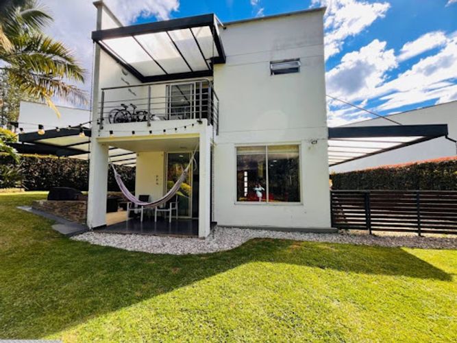Casa de 3 alcobas en venta en Santa Elena, El Retiro, 370 m² · foto 16 de 18