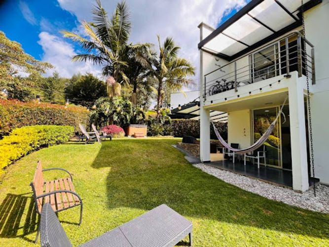 Casa de 3 alcobas en venta en Santa Elena, El Retiro, 370 m² · foto 17 de 18