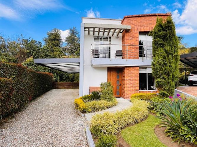 Casa de 3 alcobas en venta en Santa Elena, El Retiro, 370 m² · foto 18 de 18