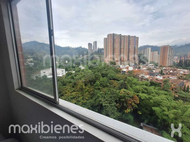 Apartamento de 3 alcobas en venta en La Doctora, Sabaneta, 74 m² · foto 2 de 17