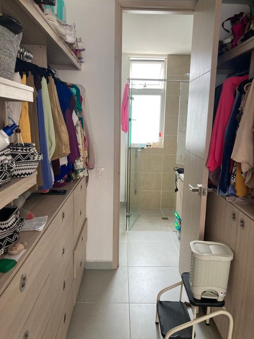 Apartamento de 2 alcobas en venta en Bellavista, Cali, 84 m² · foto 4 de 24