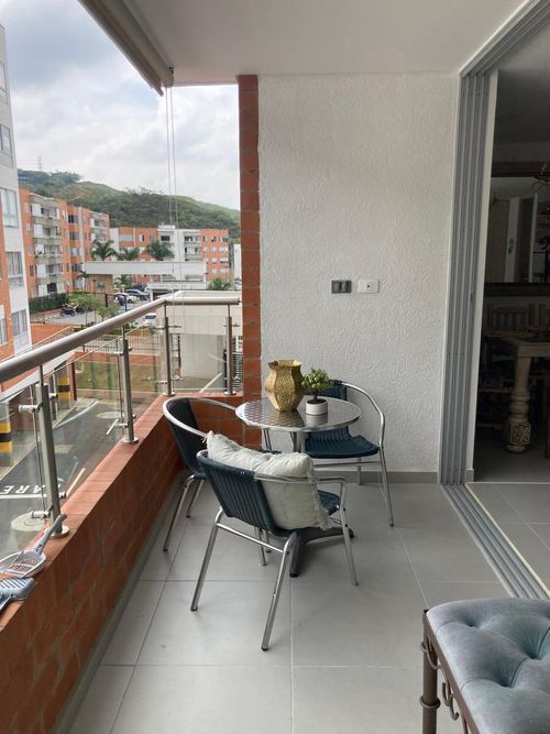 Apartamento de 2 alcobas en venta en Bellavista, Cali, 84 m² · foto 16 de 24