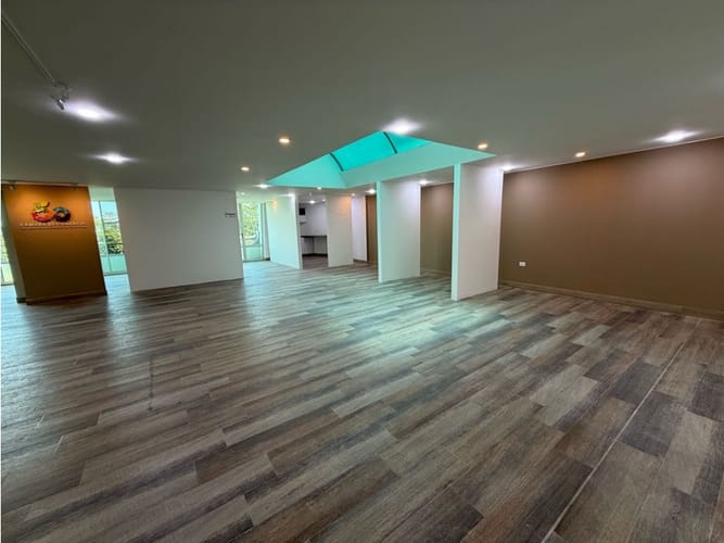 Local en venta en Avenida 19 Norte, Armenia, 282 m² · foto 3 de 18