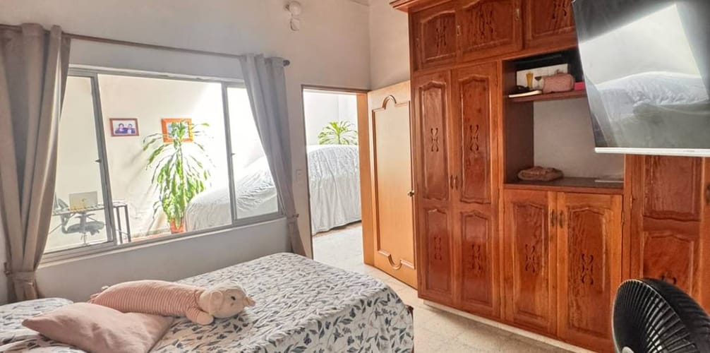 Casa de 6 alcobas en venta en Guayaquil, Medellín, 236 m² · foto 7 de 24