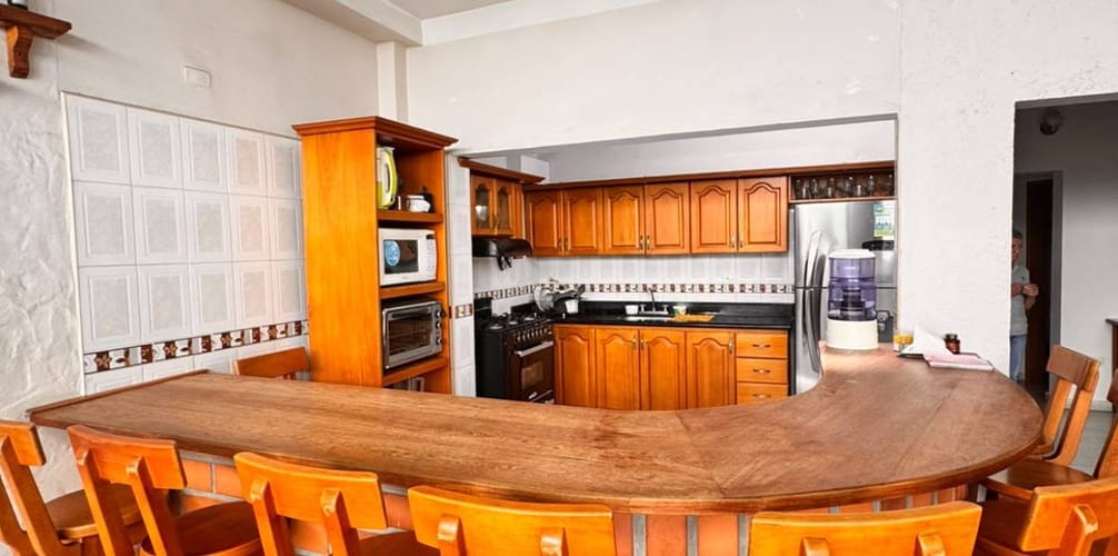 Casa de 6 alcobas en venta en Guayaquil, Medellín, 236 m² · foto 12 de 24