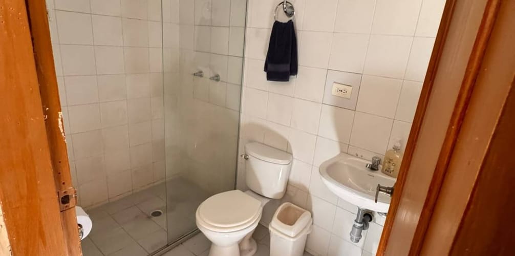 Casa de 6 alcobas en venta en Guayaquil, Medellín, 236 m² · foto 16 de 24