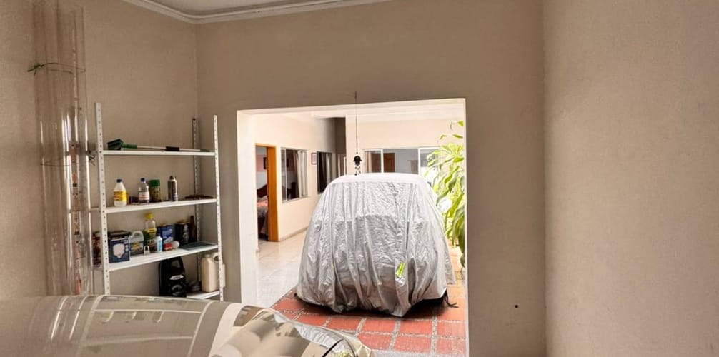 Casa de 6 alcobas en venta en Guayaquil, Medellín, 236 m² · foto 24 de 24