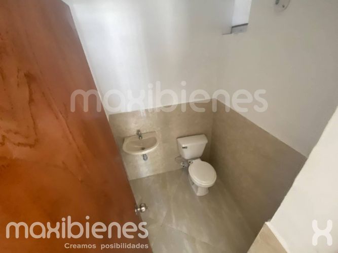Local en arriendo en La Floresta, Medellín, 50 m² · foto 6 de 6