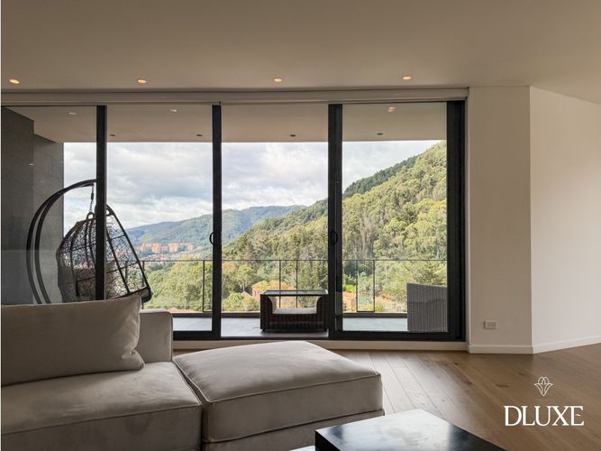 Apartamento de 3 alcobas en venta en Chico Norte, Bogotá, 340 m² · foto 5 de 24