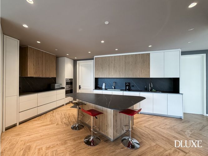 Apartamento de 3 alcobas en venta en Chico Norte, Bogotá, 340 m² · foto 11 de 24