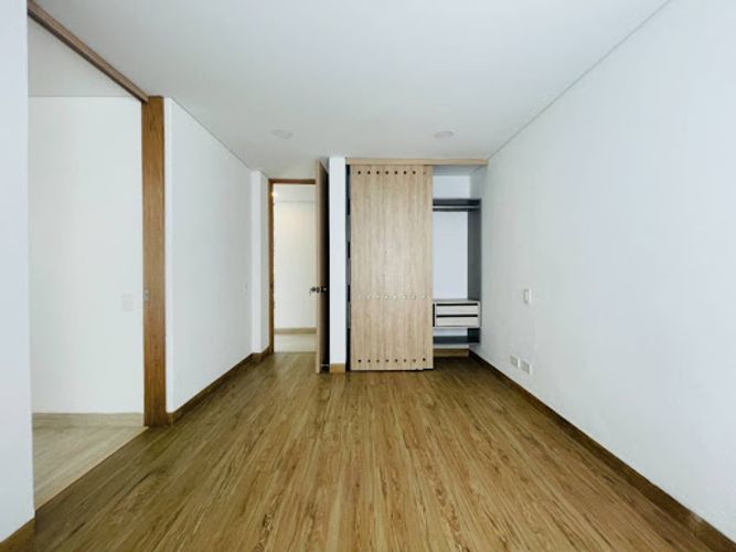 Casa de 4 alcobas en venta en Lomitas, La Ceja, 309 m² · foto 14 de 24