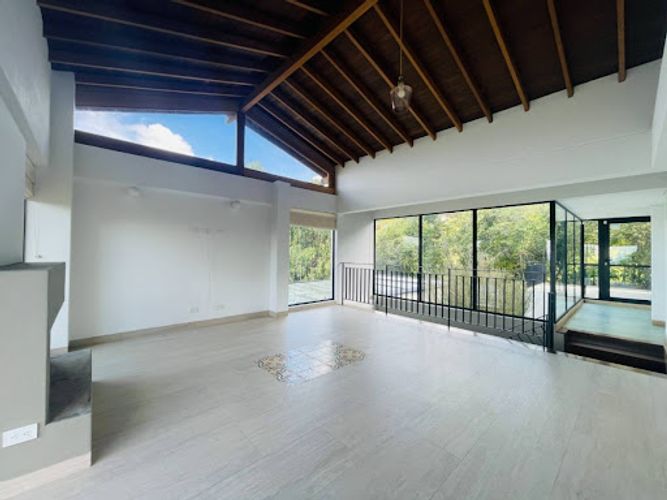 Casa de 4 alcobas en venta en Lomitas, La Ceja, 309 m² · foto 20 de 24