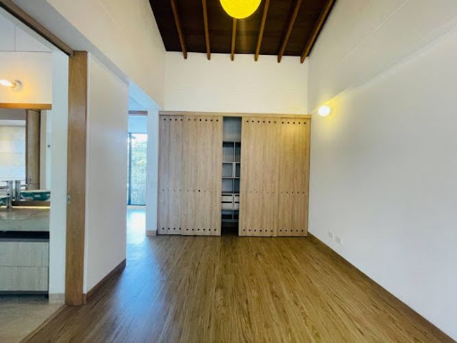Casa de 4 alcobas en venta en Lomitas, La Ceja, 309 m² · foto 22 de 24
