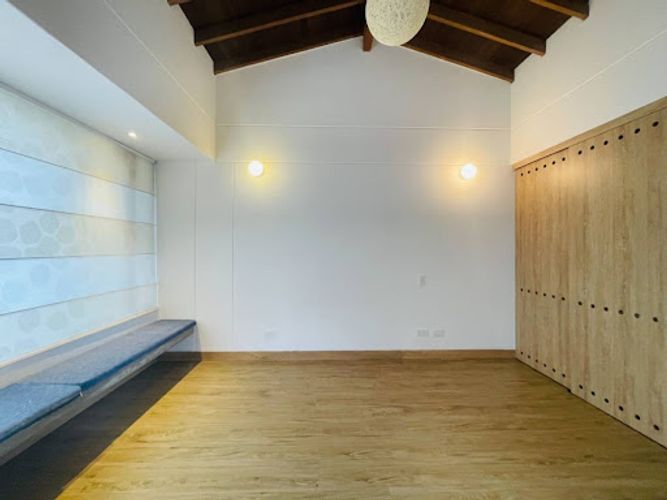 Casa de 4 alcobas en venta en Lomitas, La Ceja, 309 m² · foto 24 de 24