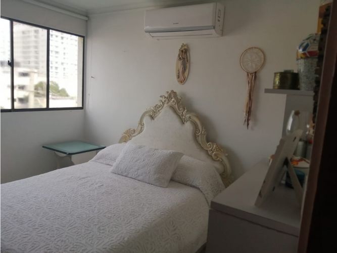 Apartamento de 3 alcobas en venta en Crespo, Cartagena, 110 m² · foto 6 de 24